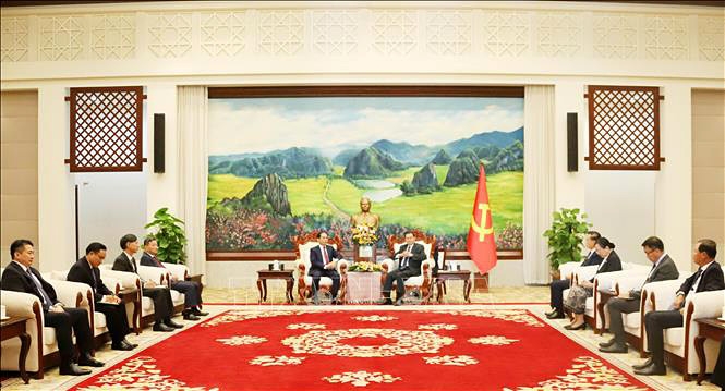 Laos prioritises cementing special relationship with Vietnam